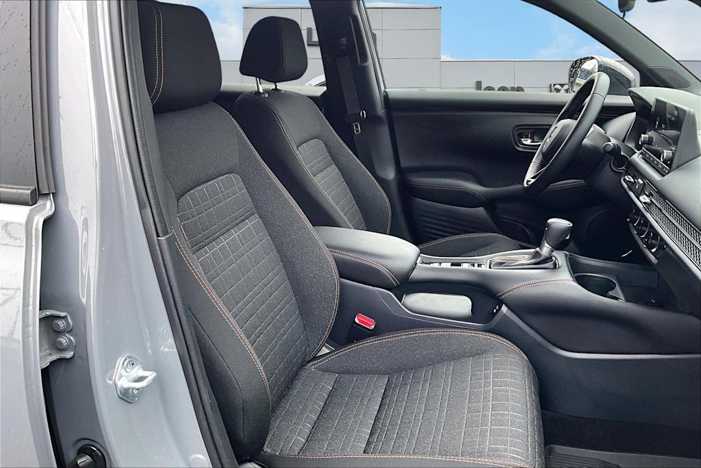 Thumbnail: 2025 Honda HR-V - 12