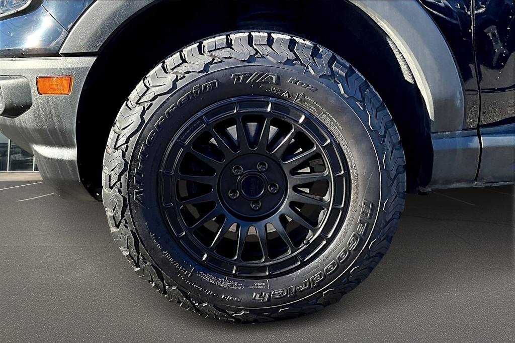 Thumbnail: 2021 Ford Bronco Sport - 8