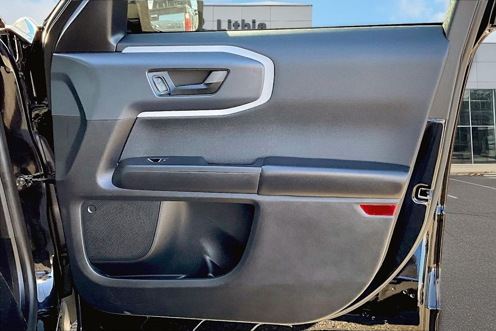 Thumbnail: 2021 Ford Bronco Sport - 29