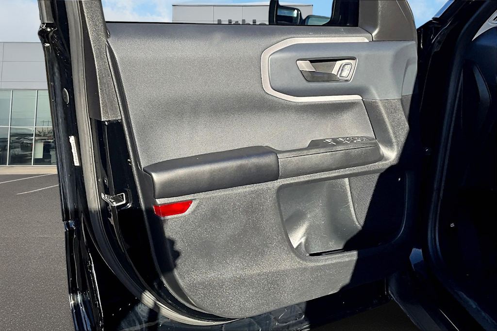 Thumbnail: 2021 Ford Bronco Sport - 28