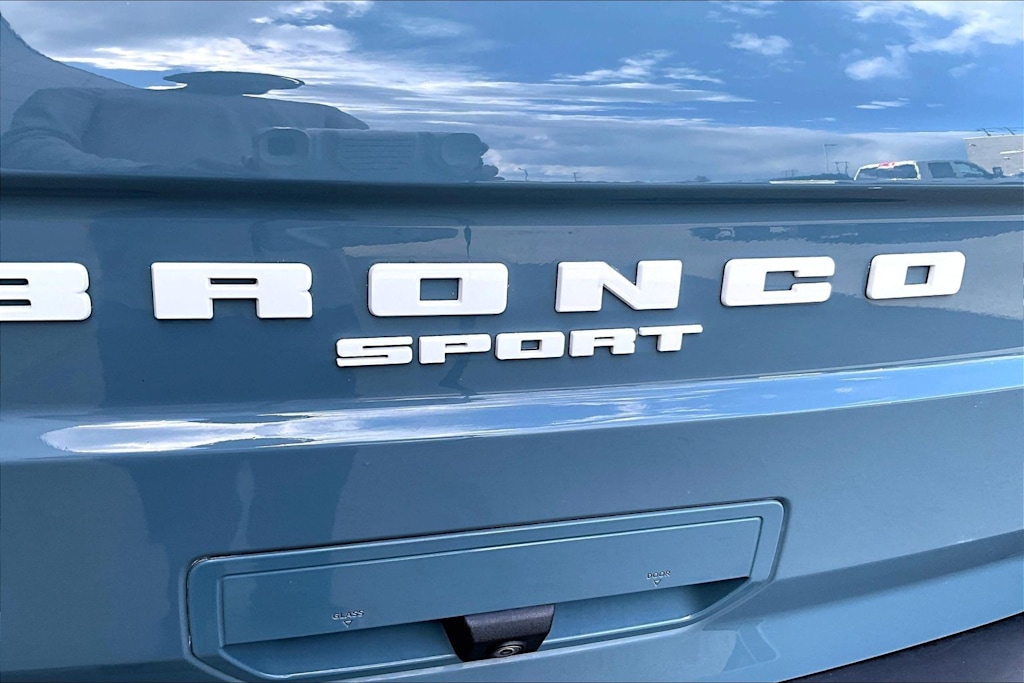 Thumbnail: 2021 Ford Bronco Sport - 7