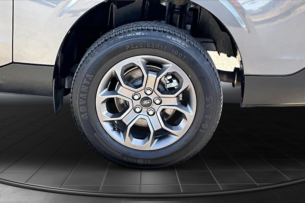 Thumbnail: 2022 Ford Maverick - 36