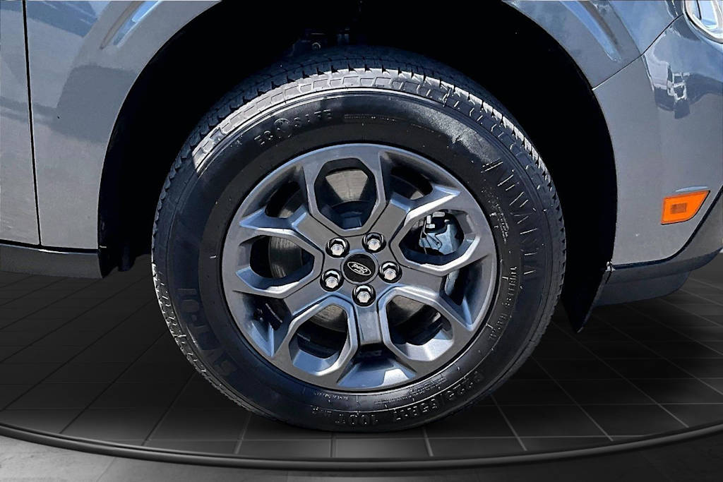 Thumbnail: 2022 Ford Maverick - 34