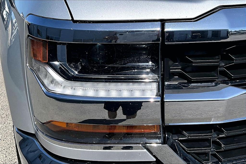 Thumbnail: 2016 Chevrolet Silverado 1500 - 31