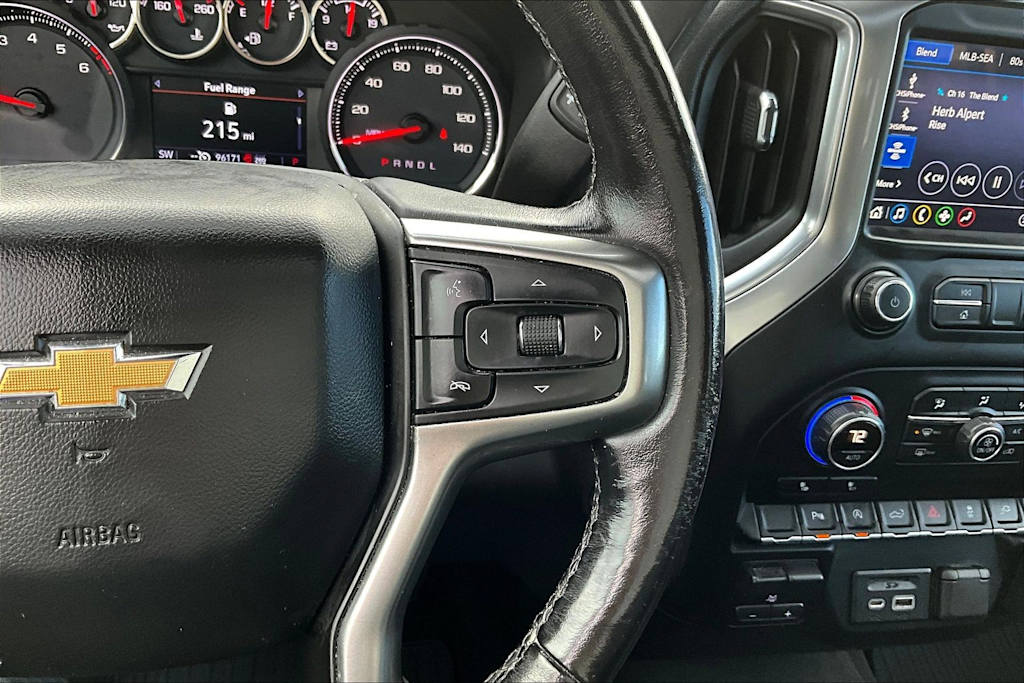 Thumbnail: 2020 Chevrolet Silverado 1500 - 26