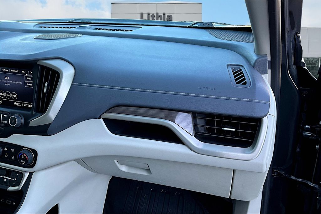 Thumbnail: 2022 GMC Terrain - 26