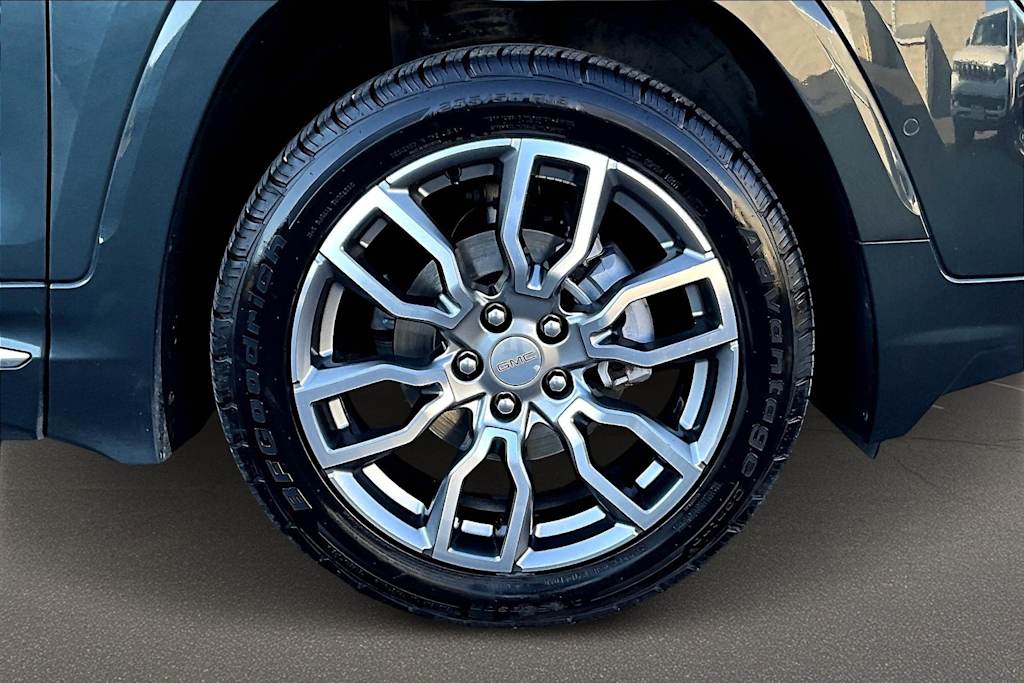 Thumbnail: 2022 GMC Terrain - 35