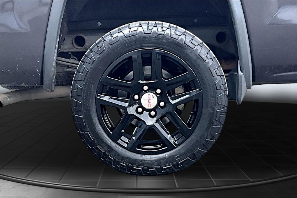 Thumbnail: 2015 GMC Sierra 1500 - 36