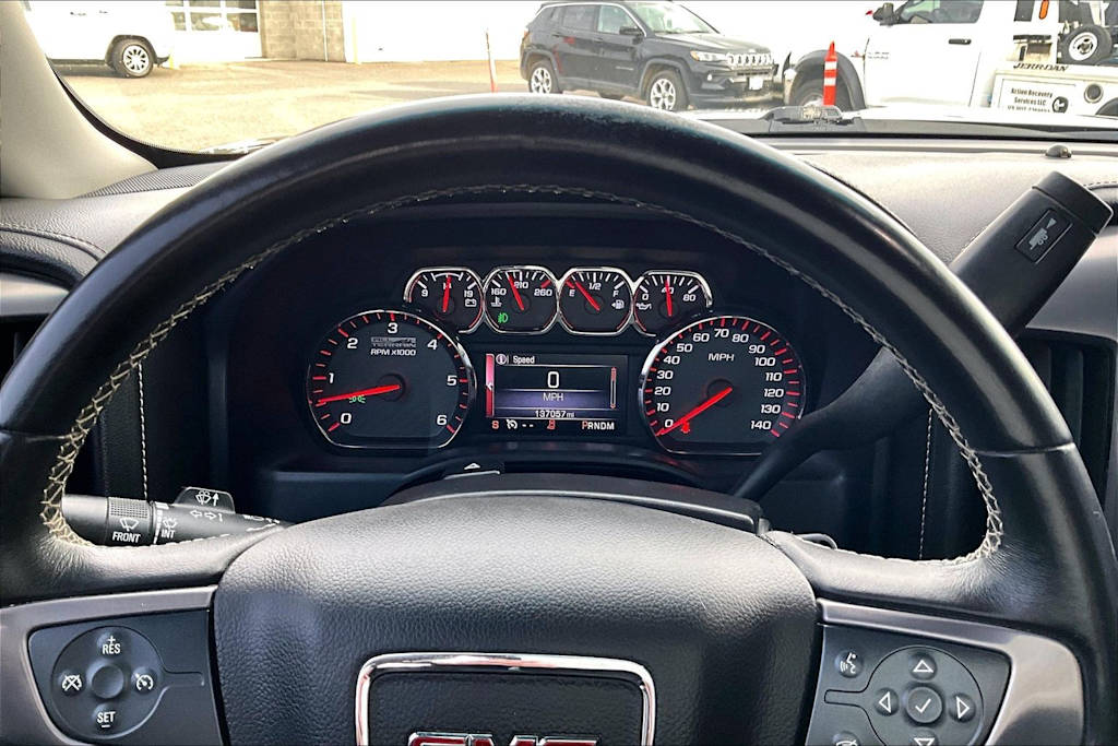 Thumbnail: 2015 GMC Sierra 1500 - 17