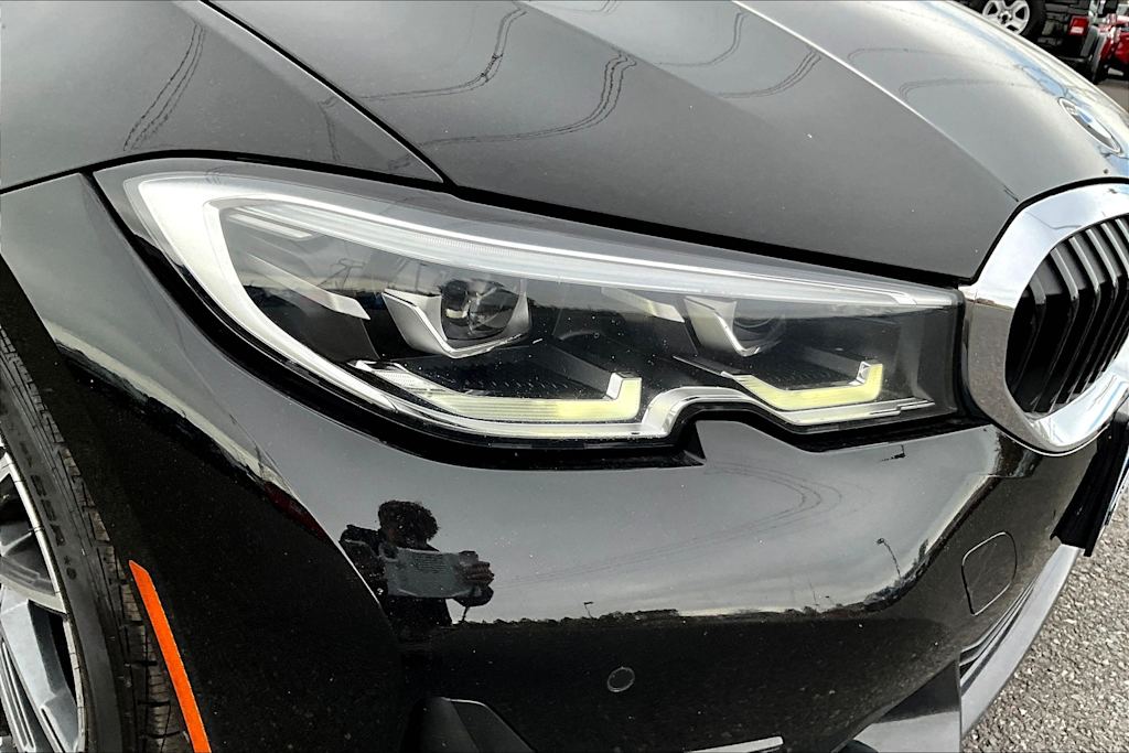 2021 BMW 3 Series 330i 25