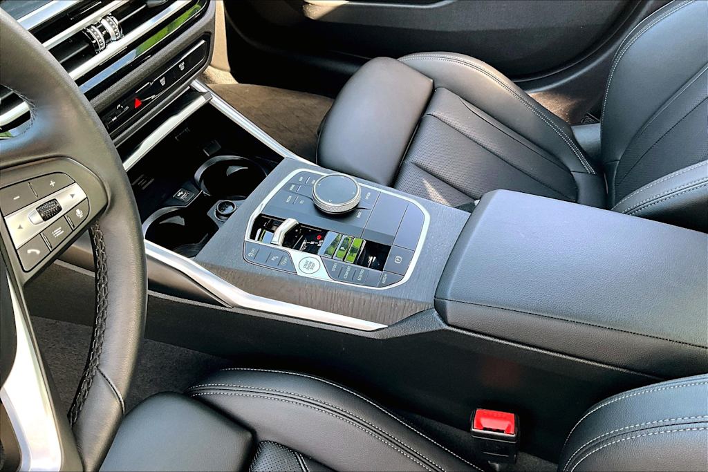 Thumbnail: 2024 BMW 3 Series - 14