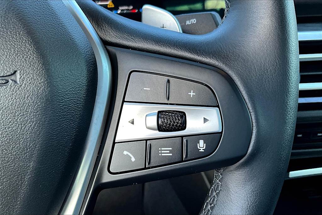 Thumbnail: 2024 BMW 3 Series - 22