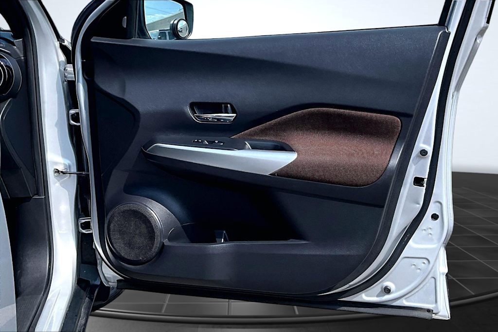 Thumbnail: 2020 Nissan Kicks - 29