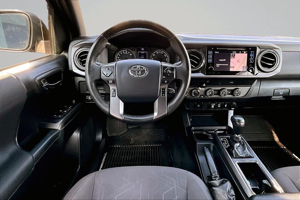 Thumbnail: 2019 Toyota Tacoma - 14