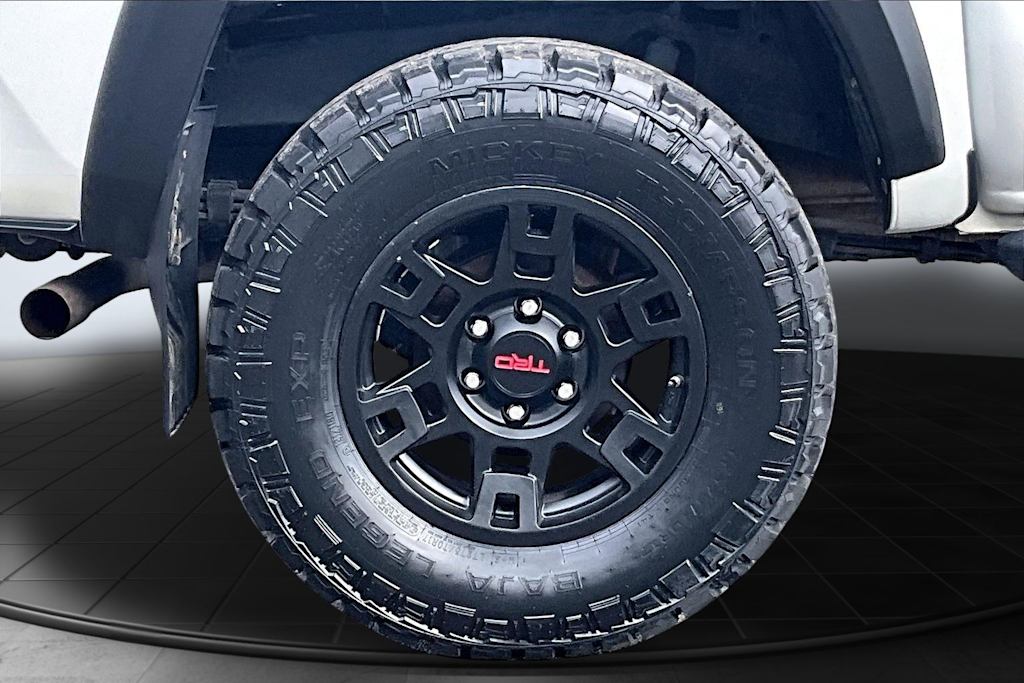 Thumbnail: 2017 Toyota Tacoma - 36