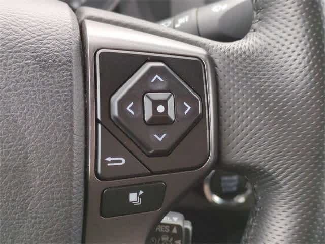 2023 Toyota Tacoma TRD Off-Road 28