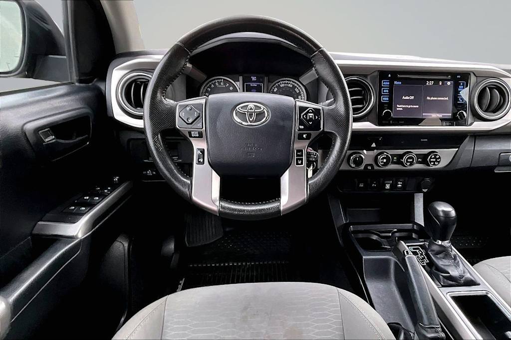 Thumbnail: 2019 Toyota Tacoma - 14