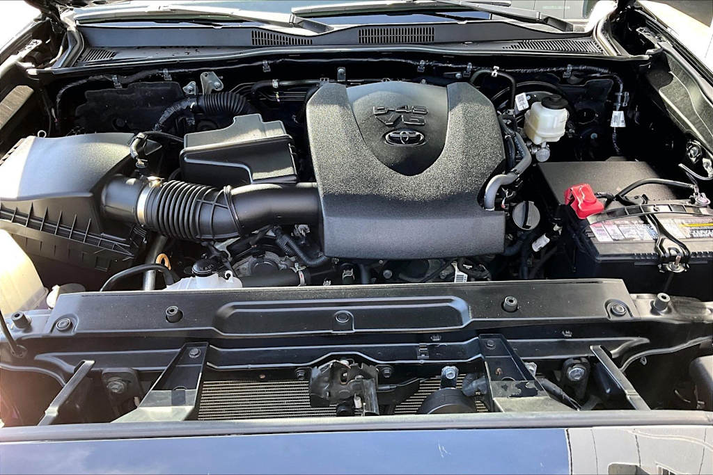 Thumbnail: 2023 Toyota Tacoma - 9