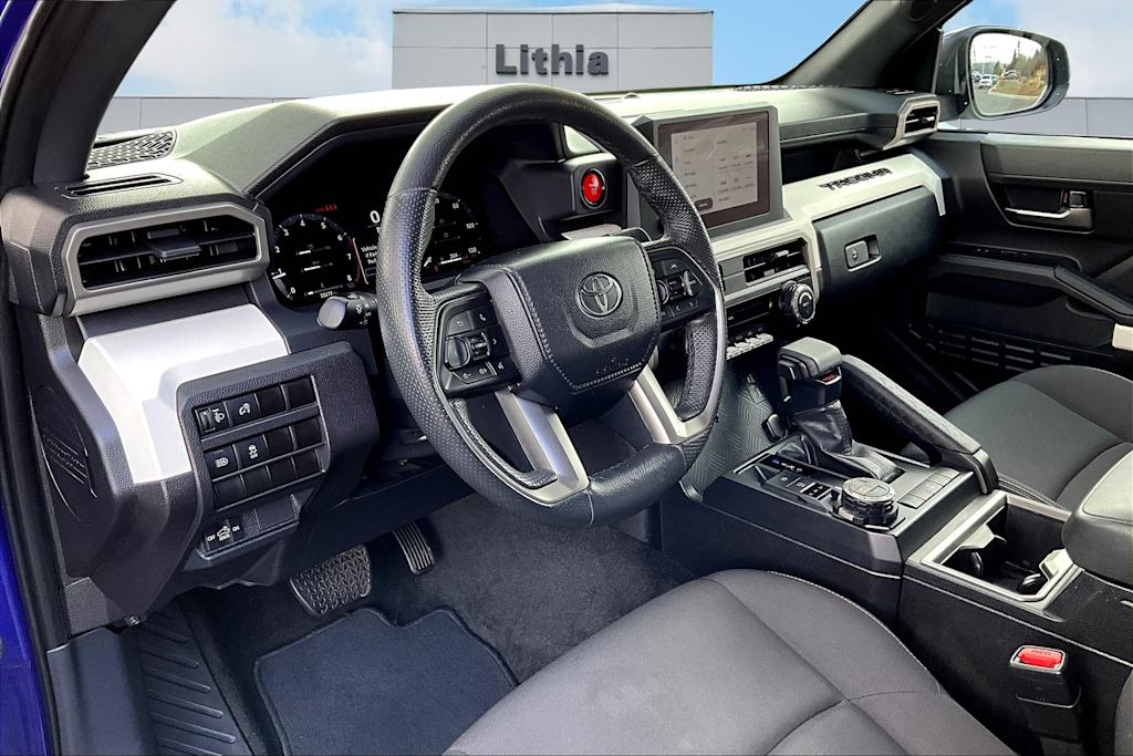 2024 Toyota Tacoma TRD Off-Road 13