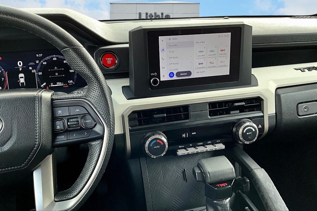 2024 Toyota Tacoma TRD Off-Road 14