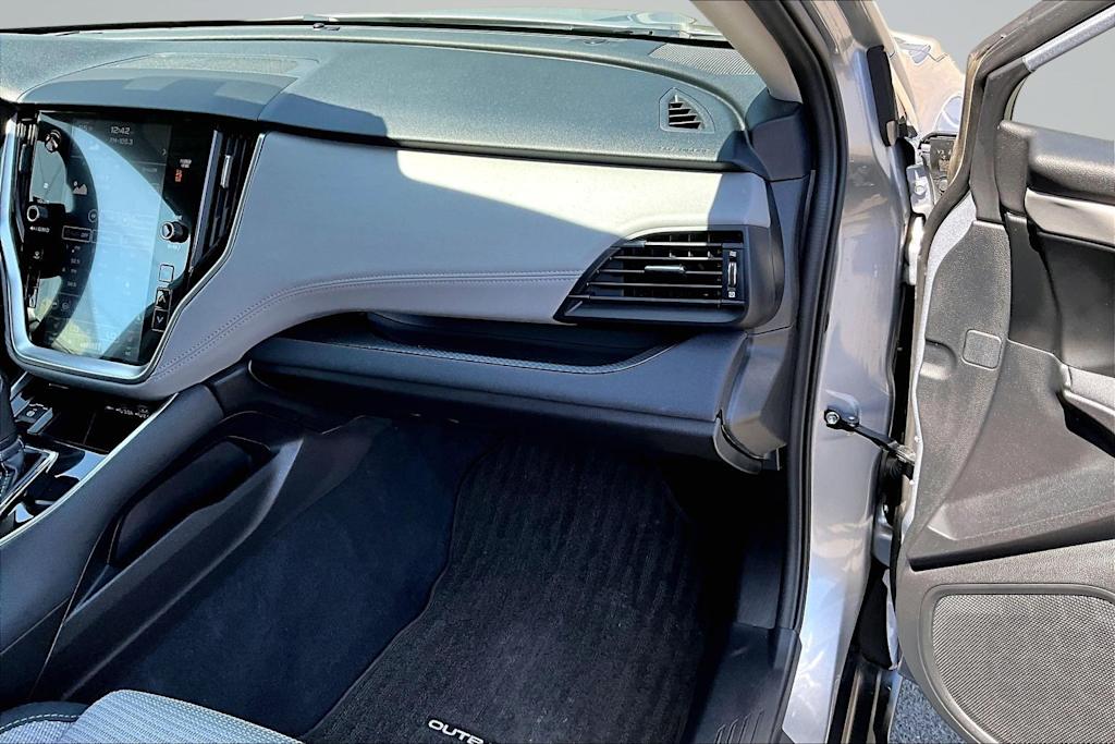 Thumbnail: 2025 Subaru Outback - 25