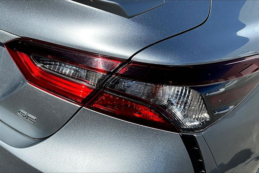 Thumbnail: 2024 Toyota Camry - 32