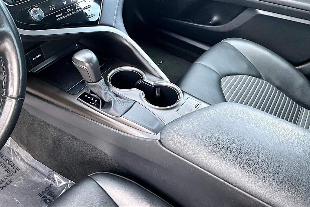 Thumbnail: 2023 Toyota Camry - 16