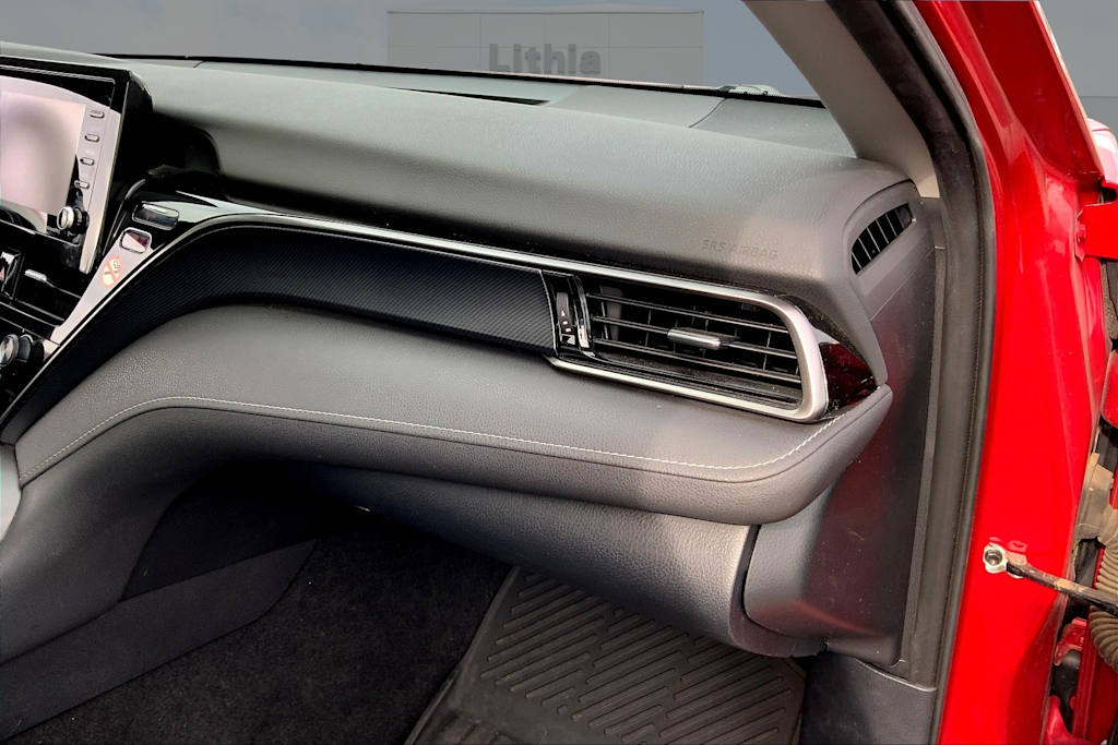 2021 Toyota Camry SE 20