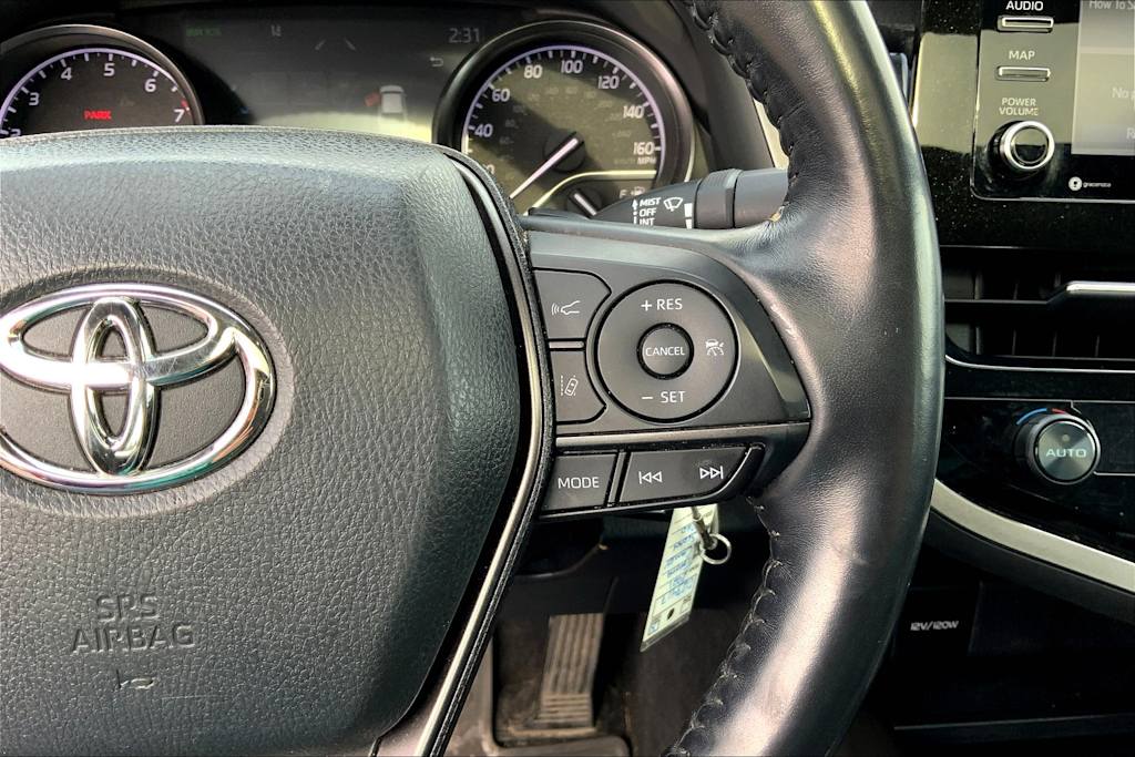 2021 Toyota Camry SE 23