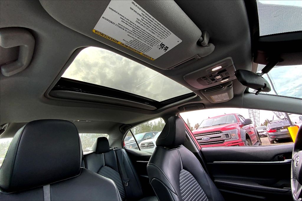 2021 Toyota Camry SE 27
