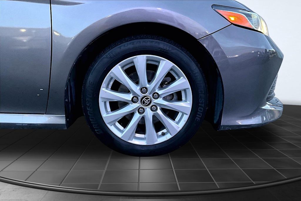 Thumbnail: 2020 Toyota Camry - 33