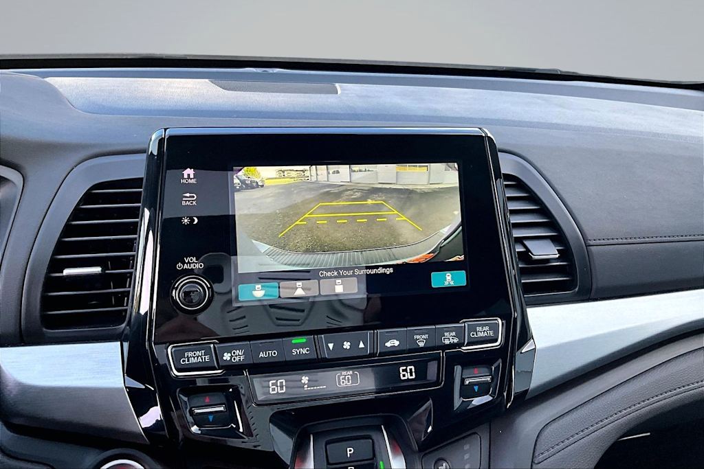 Thumbnail: 2024 Honda Odyssey - 16