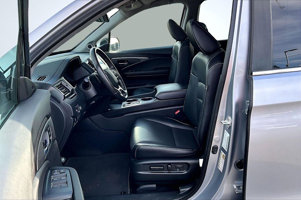 Thumbnail: 2025 Honda Ridgeline - 11