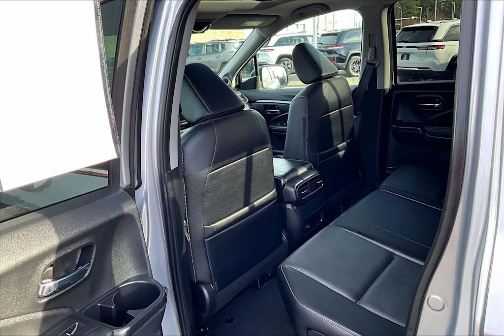 Thumbnail: 2025 Honda Ridgeline - 13