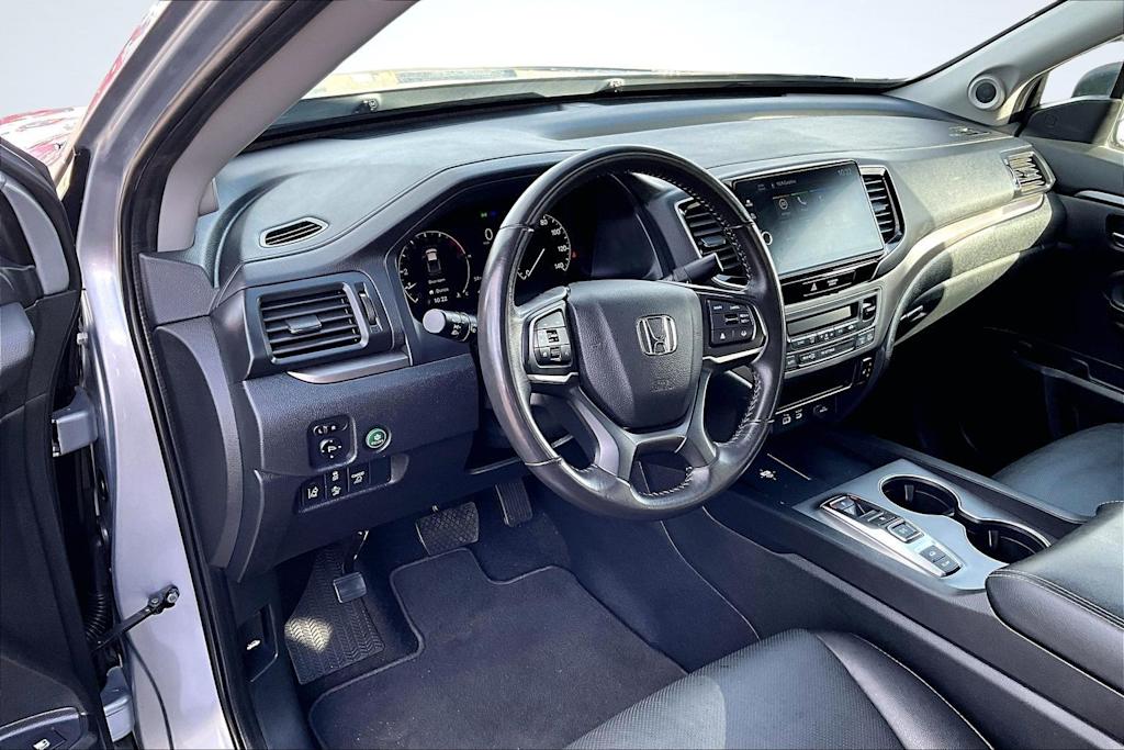 Thumbnail: 2025 Honda Ridgeline - 2