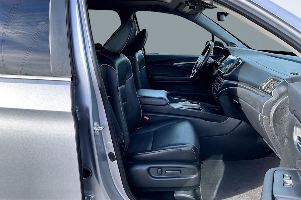 Thumbnail: 2025 Honda Ridgeline - 12