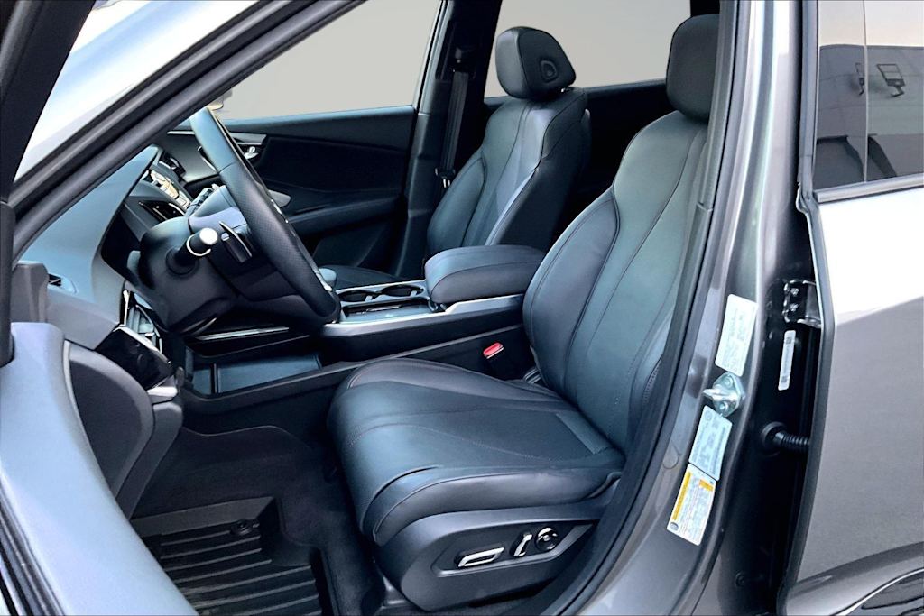 Thumbnail: 2025 Acura RDX - 11