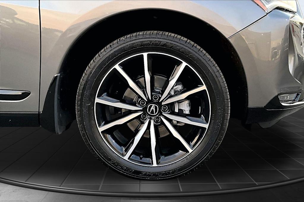 Thumbnail: 2025 Acura RDX - 34