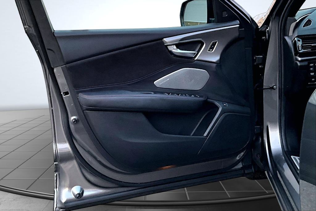 Thumbnail: 2025 Acura RDX - 28