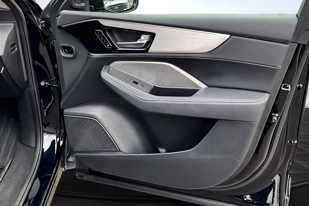 Thumbnail: 2023 Acura MDX - 29