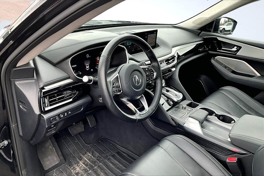 Thumbnail: 2023 Acura MDX - 2