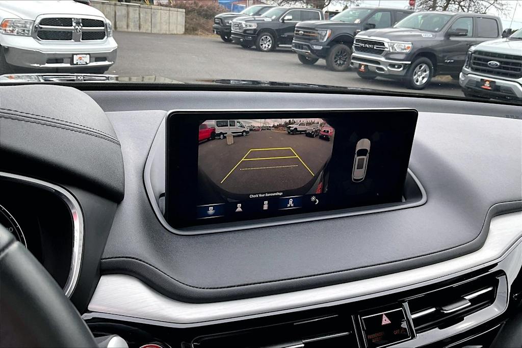 Thumbnail: 2023 Acura MDX - 16