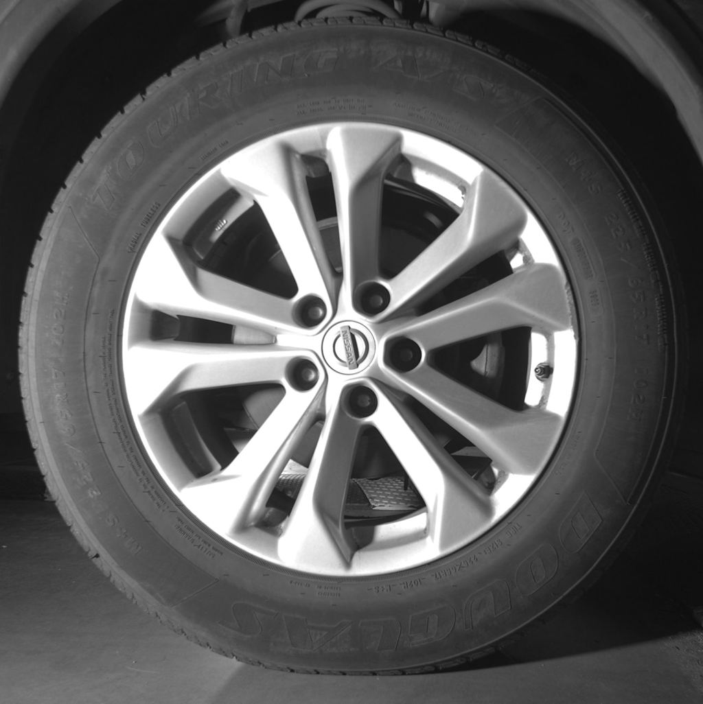 Thumbnail: 2015 Nissan Rogue - 13
