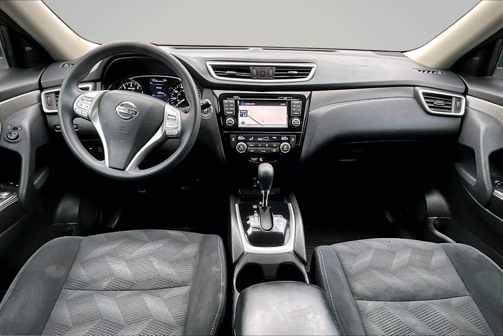 Thumbnail: 2015 Nissan Rogue - 9