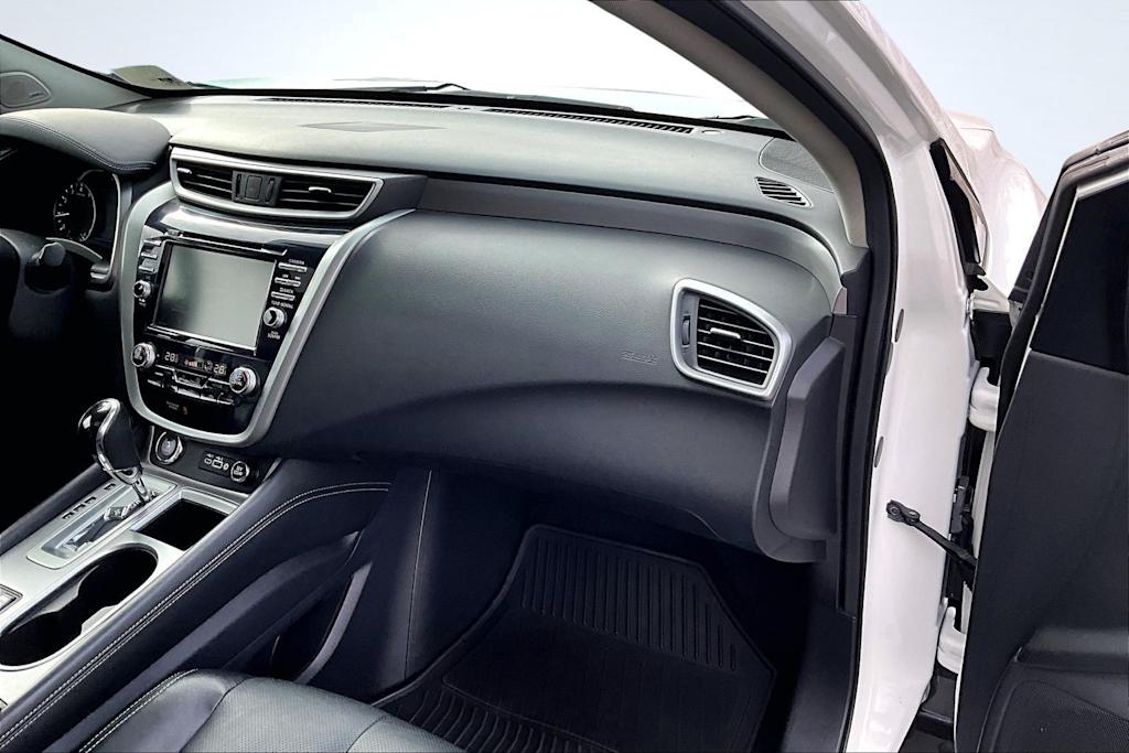 Thumbnail: 2020 Nissan Murano - 24