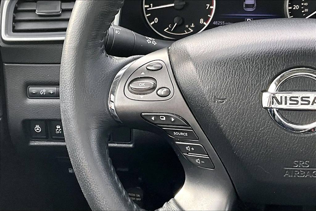 Thumbnail: 2020 Nissan Murano - 25