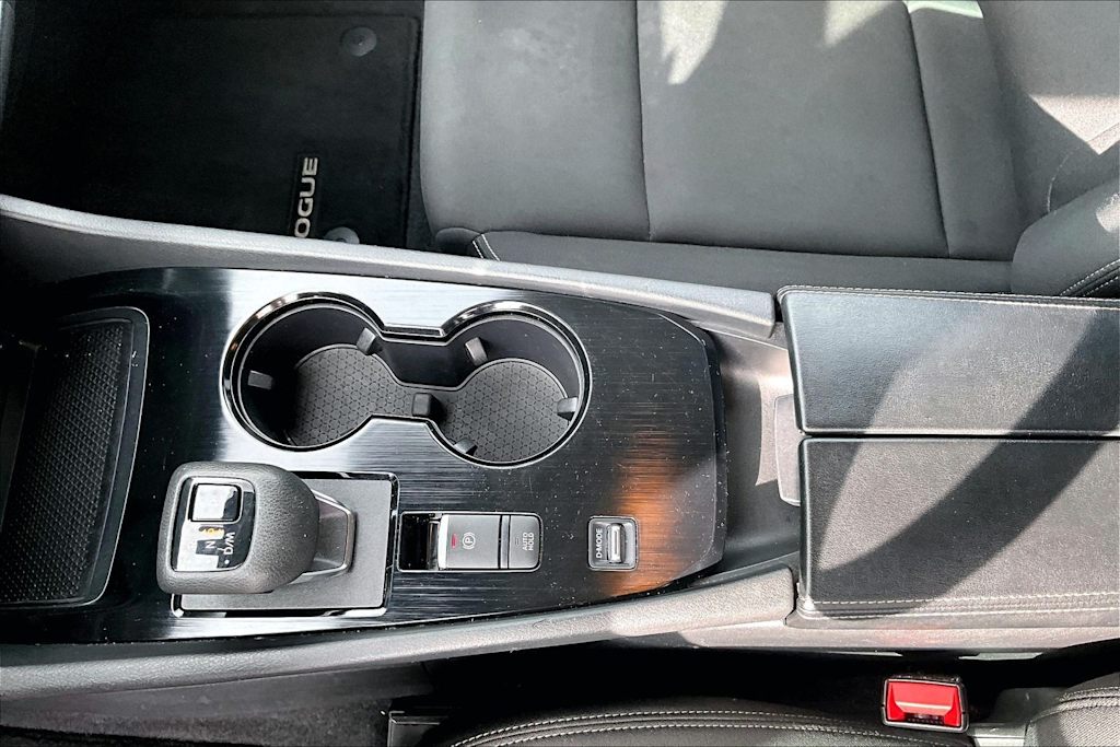 Thumbnail: 2023 Nissan Rogue - 16