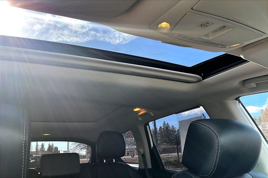 Thumbnail: 2020 Nissan Pathfinder - 30