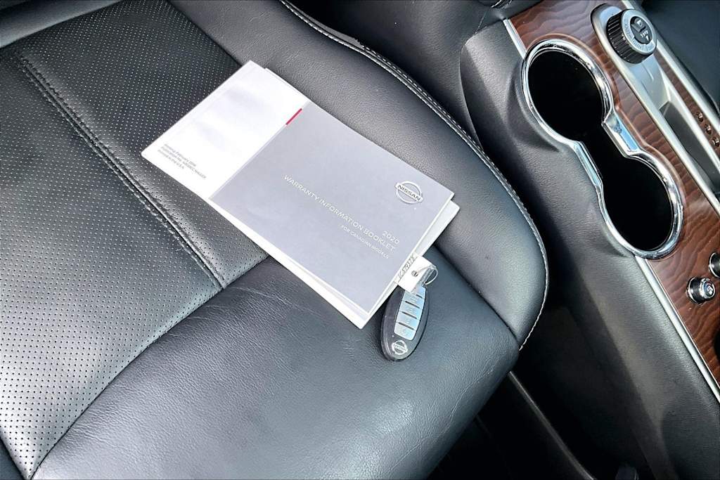 Thumbnail: 2020 Nissan Pathfinder - 21