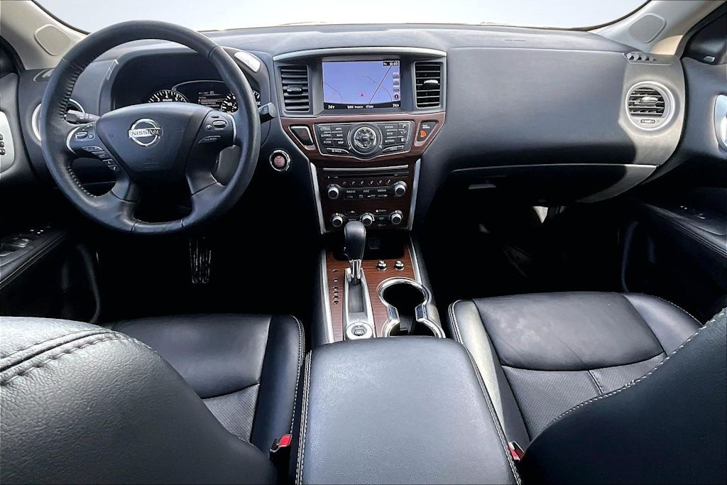 Thumbnail: 2020 Nissan Pathfinder - 9